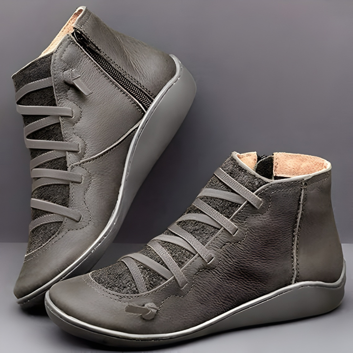 Women's Timeless Lace-Up Shoes