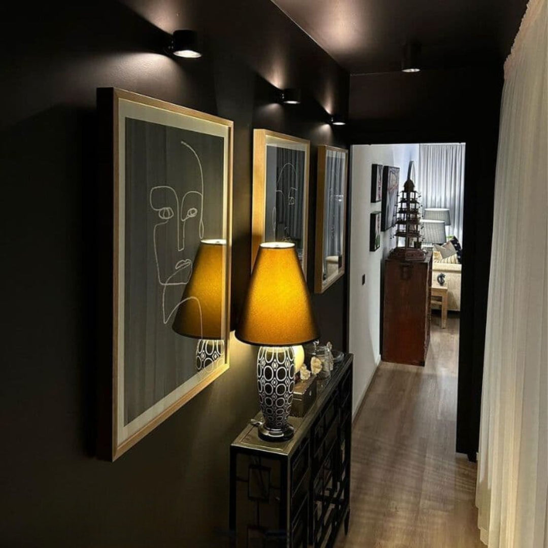 Cordless LED Wall Light with 360° Rotation, Touch Dimming, 3 Light Colors and USB-C Battery