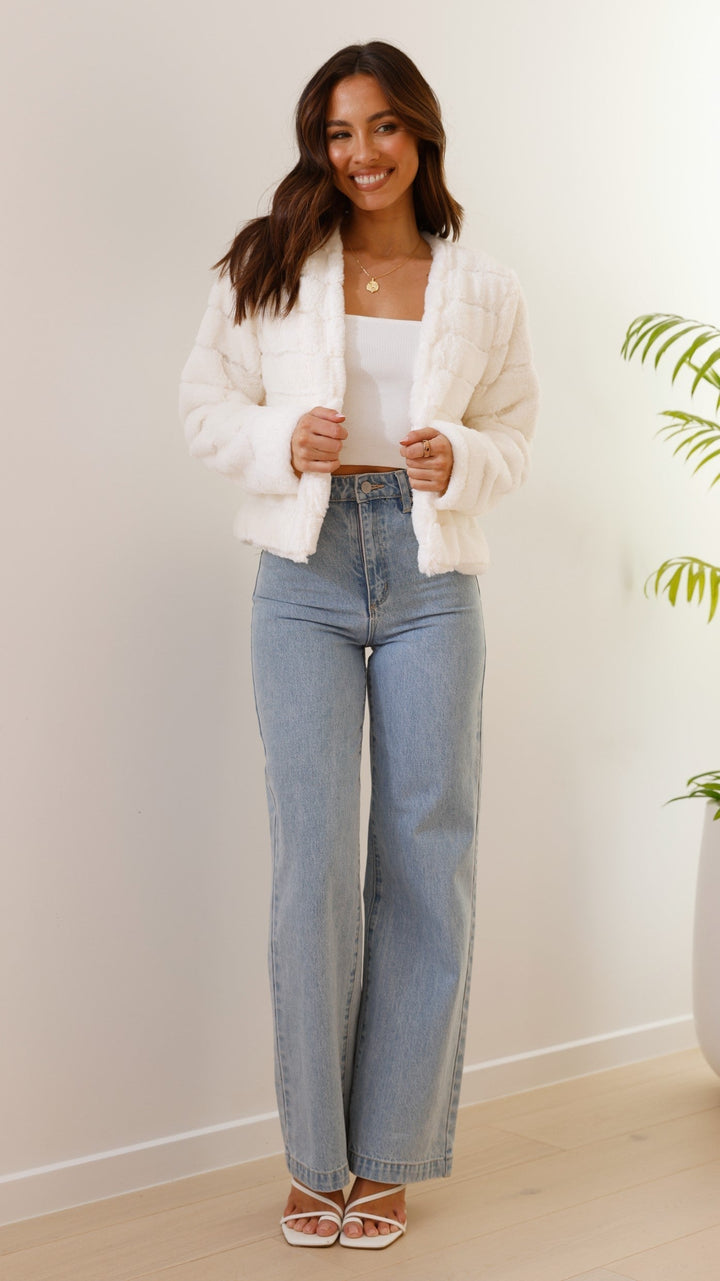Luxurious Women's Cropped Jacket – Veloura