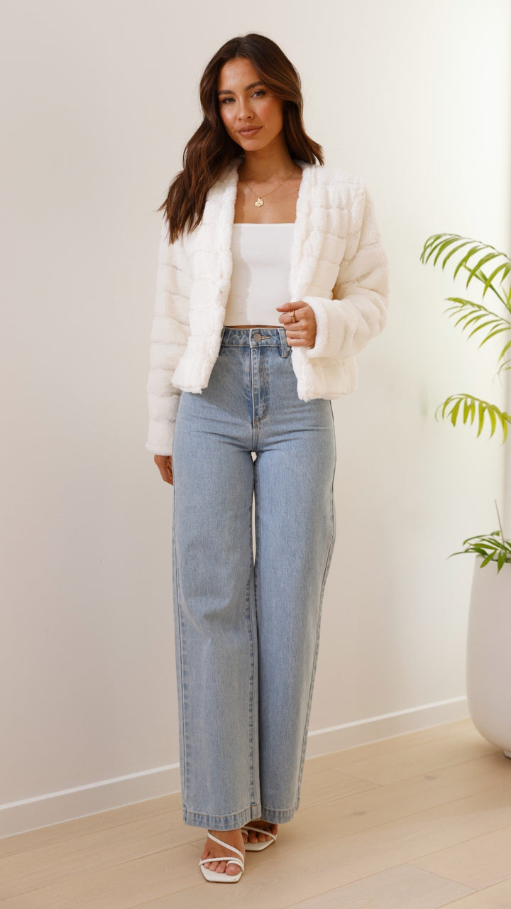 Luxurious Women's Cropped Jacket – Veloura