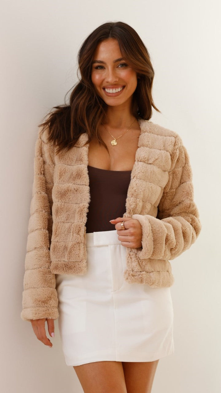 Luxurious Women's Cropped Jacket – Veloura