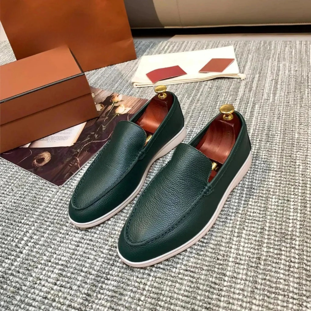 Ladies & Gentlemen Loafers – Elegant All-Round Style