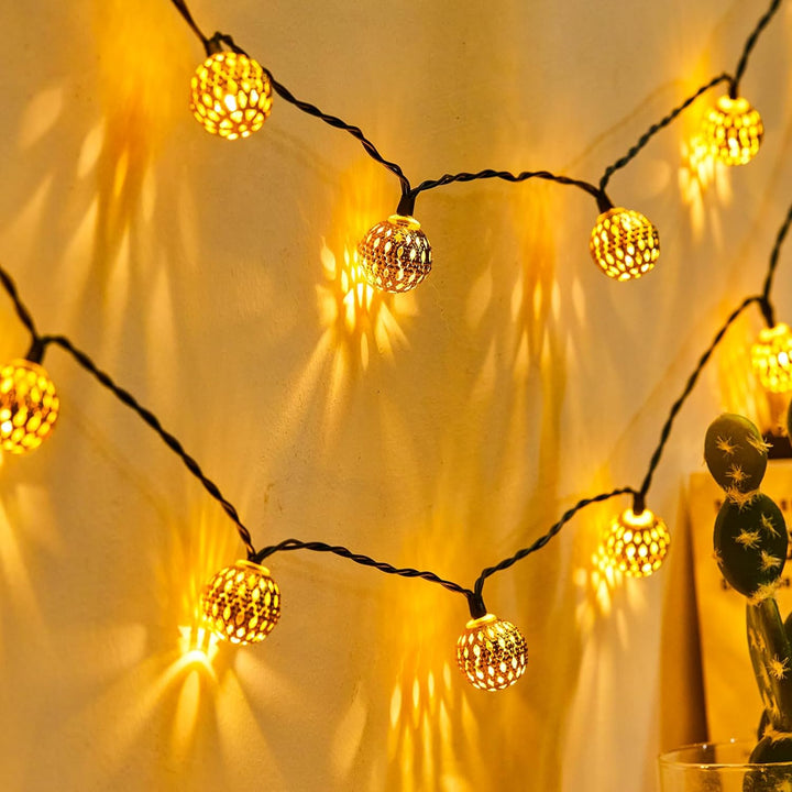 Roan – Moroccan-Style Water-resistant Solar String Lights