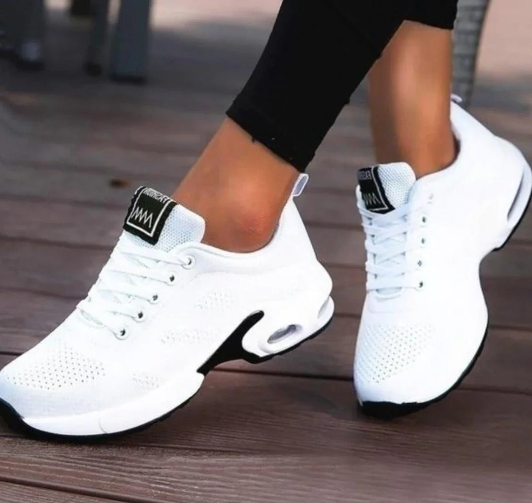 Adjustable Women’s Comfort Sneakers