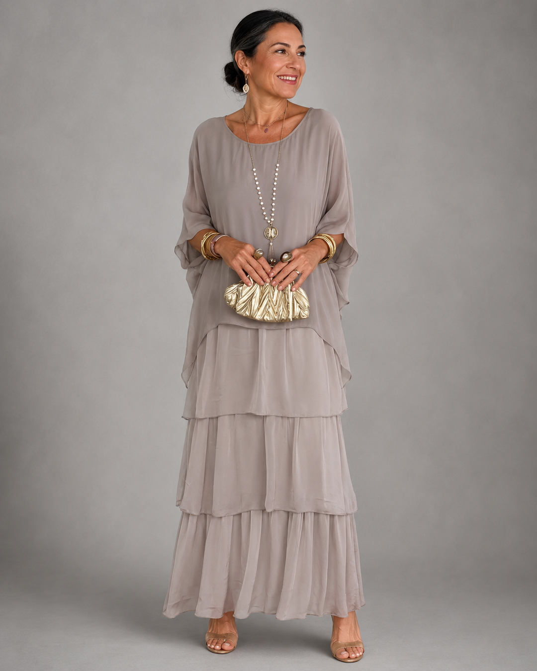 Elegant, flowing maxi dress