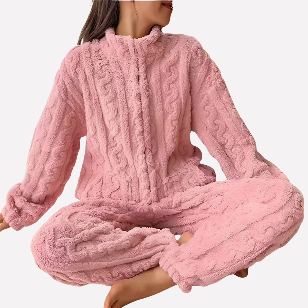 Women’s Fleece Pajama Set