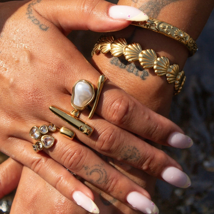 Axis – Adjustable Sculptural Gold Ring
