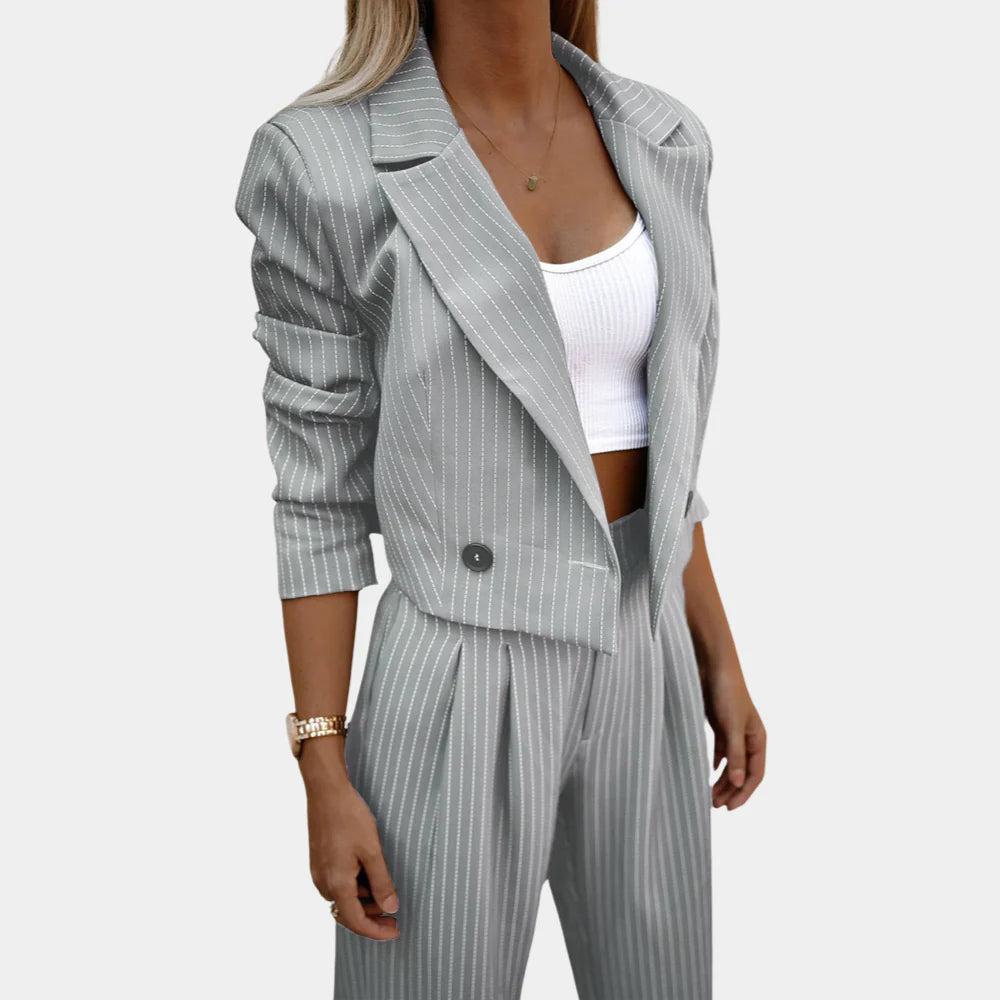 Two-Piece Women's Suit Effortless Elegance Perfectly Paired