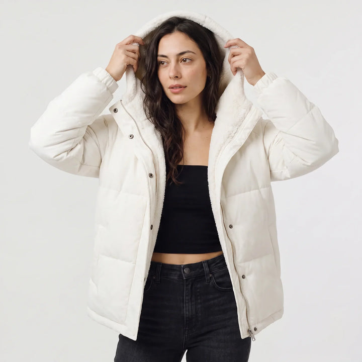 Women's Winter Coat with Hood and Fleece Lining