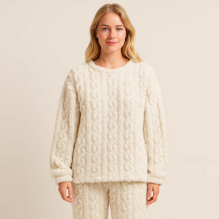Soft Long-Sleeved Pajamas - Kimberley