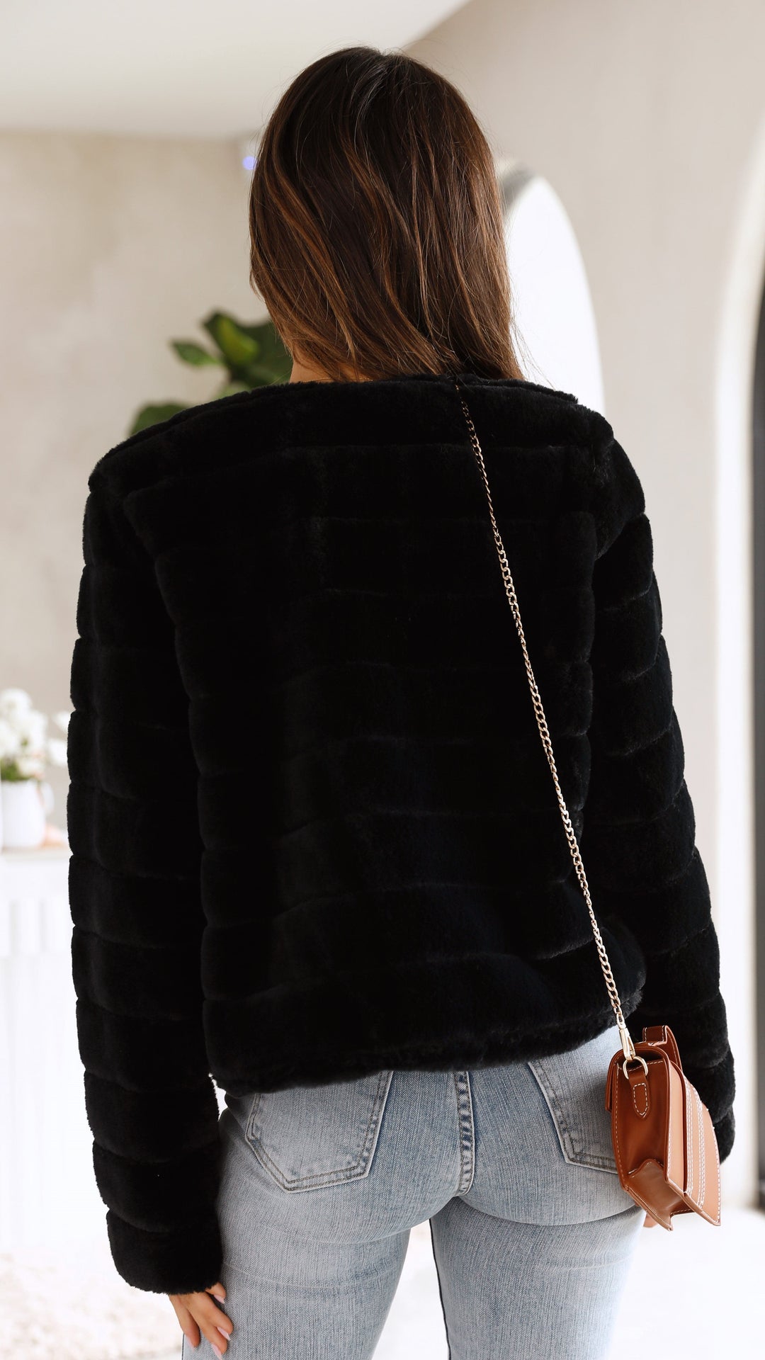 Luxurious Women's Cropped Jacket – Veloura