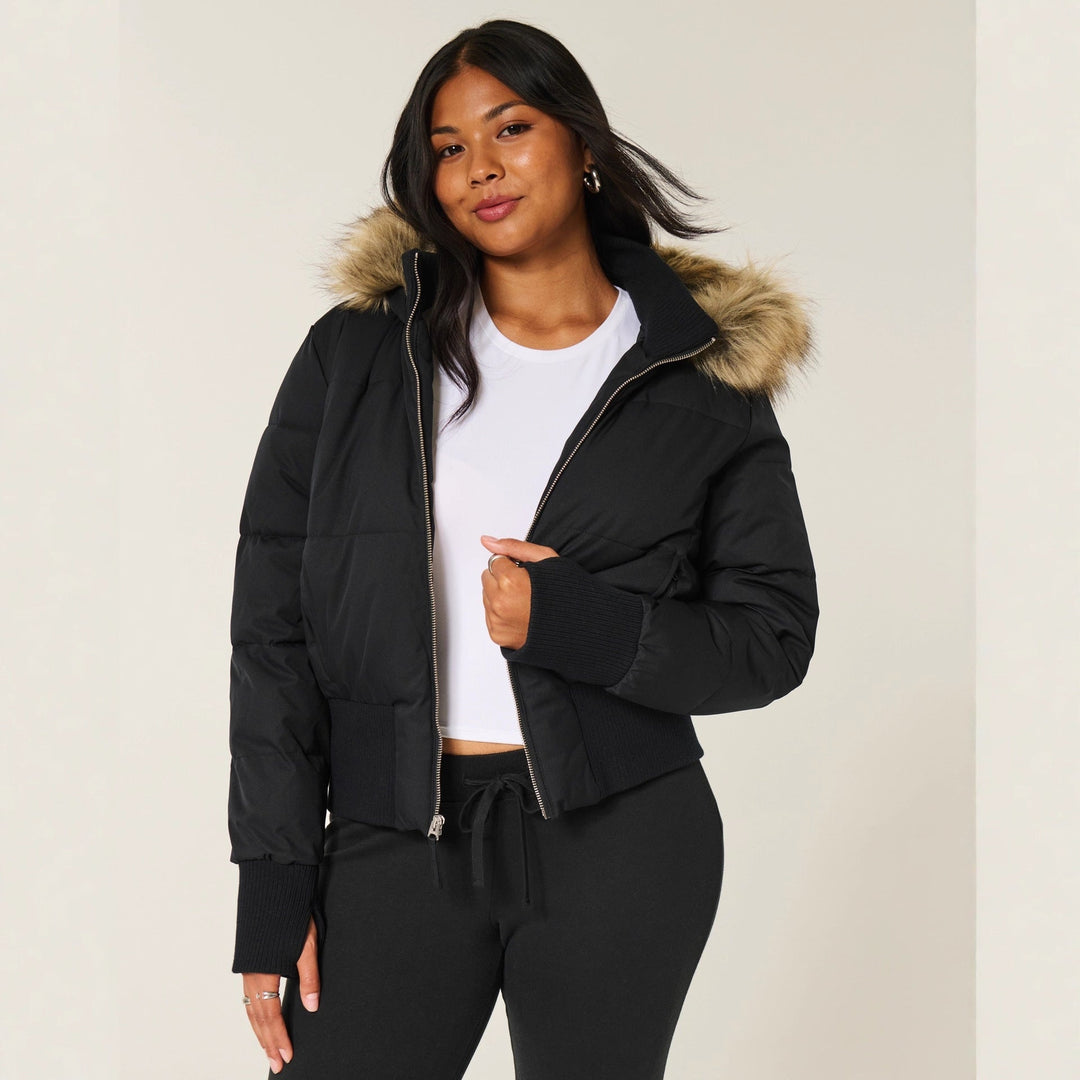 Women's Quilted Short Coat – Detachable Hood, Warm and Suitable for Winter