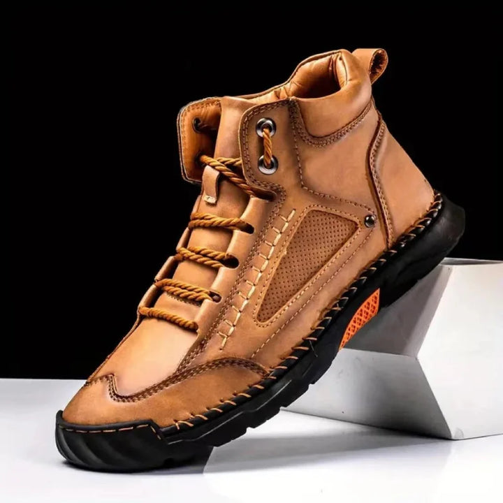 Outdoor-Inspired Walking Shoe - Filip
