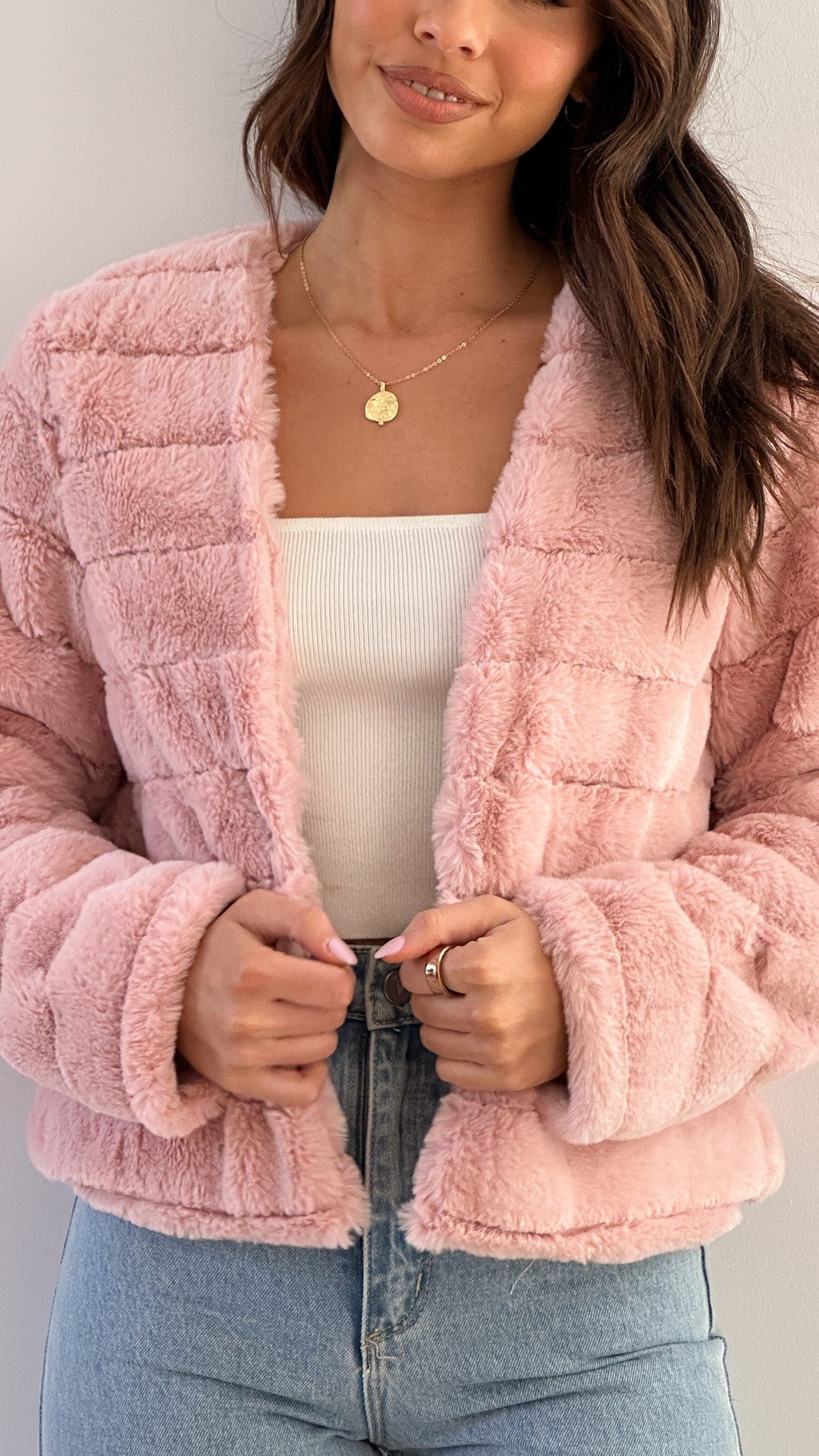 Luxurious Women's Cropped Jacket – Veloura