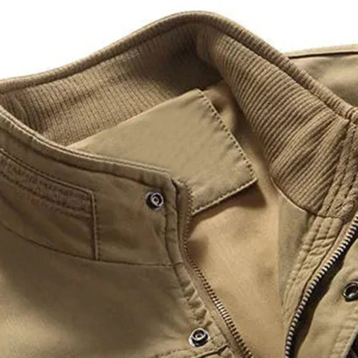 Functional Men's Vest with Multiple Pockets
