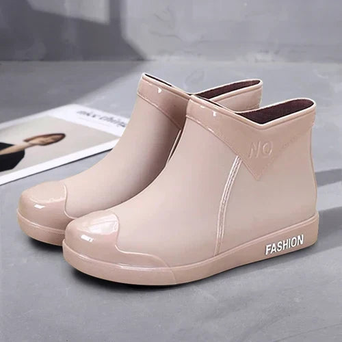 Women's Waterproof Wellington Ankle Boots with Side Zip – Selis
