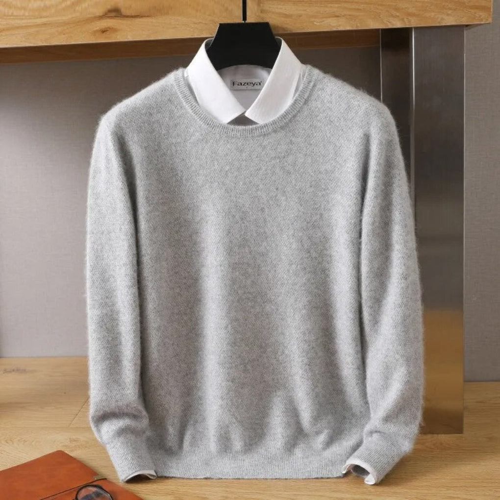 Men’s Sweater – Elegant Scandinavian Style