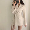 Women's Belted Blazer – Elegant Structure & Versatile Style