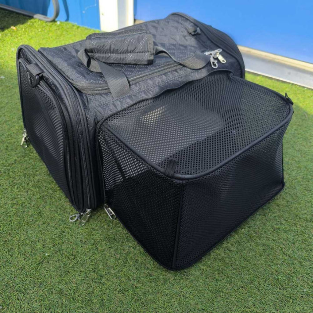 Dog Travel Bag (Expandable)