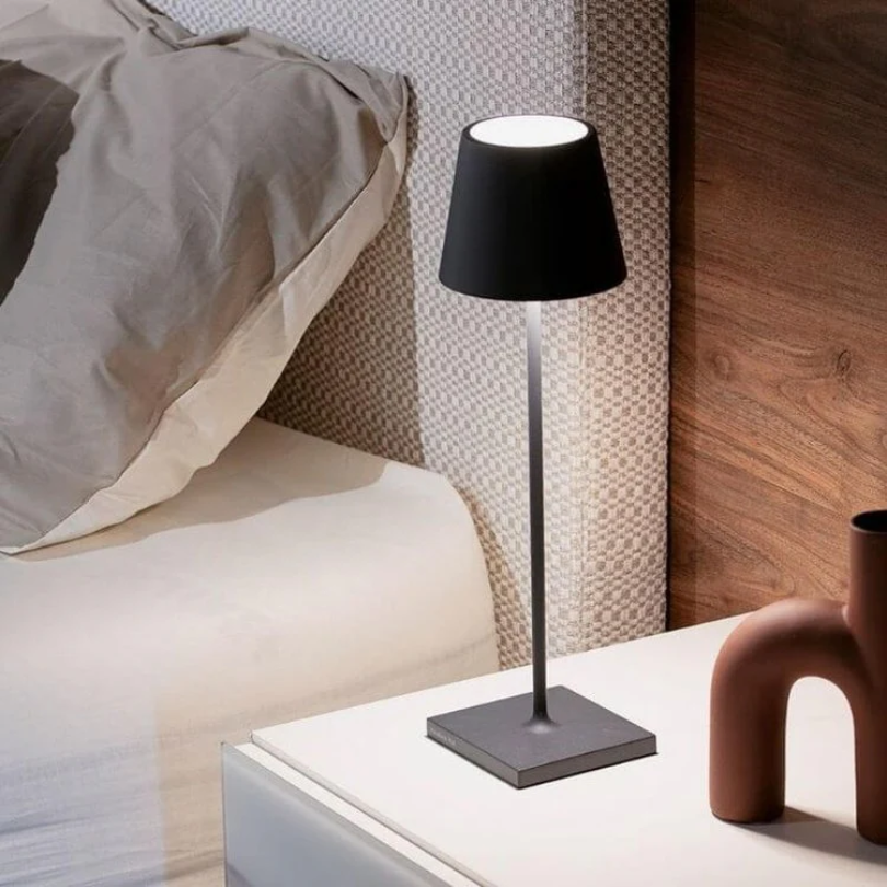 Touch-Sensitive LED Table Lamp - LumiFlex