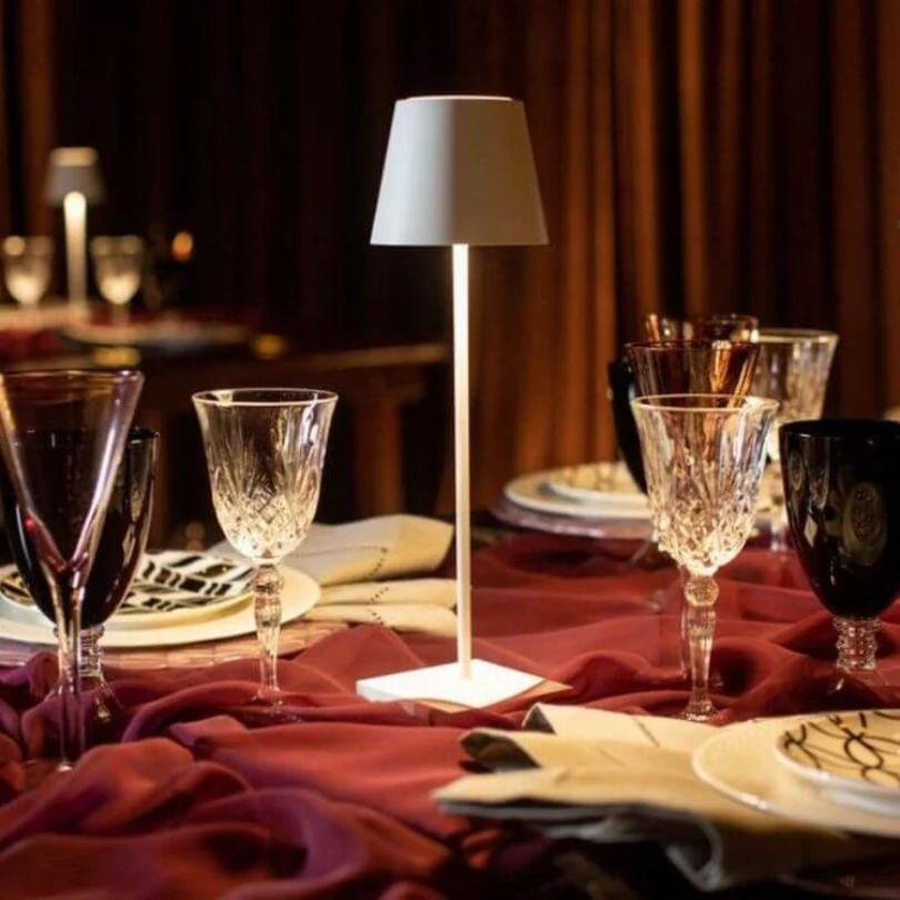 Touch-Sensitive LED Table Lamp - LumiFlex