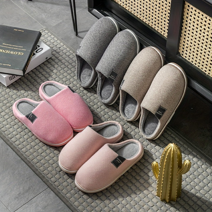 Warm Herringbone Men's Slippers – Comfort and Grip for Fall and Winter at Home