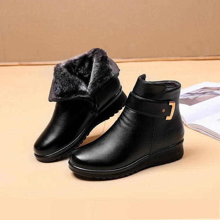 Women's Winter Ankle Boots – Non-Slip, Waterproof, Black Leather, Ideal for Cold Weather