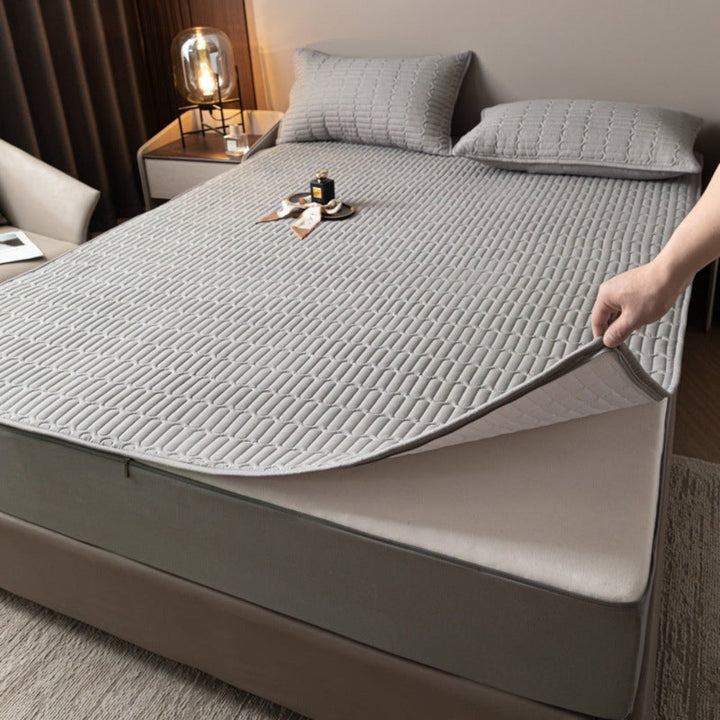 Soft & Antibacterial Full Enclosure Waterproof Zippered Mattress Protector