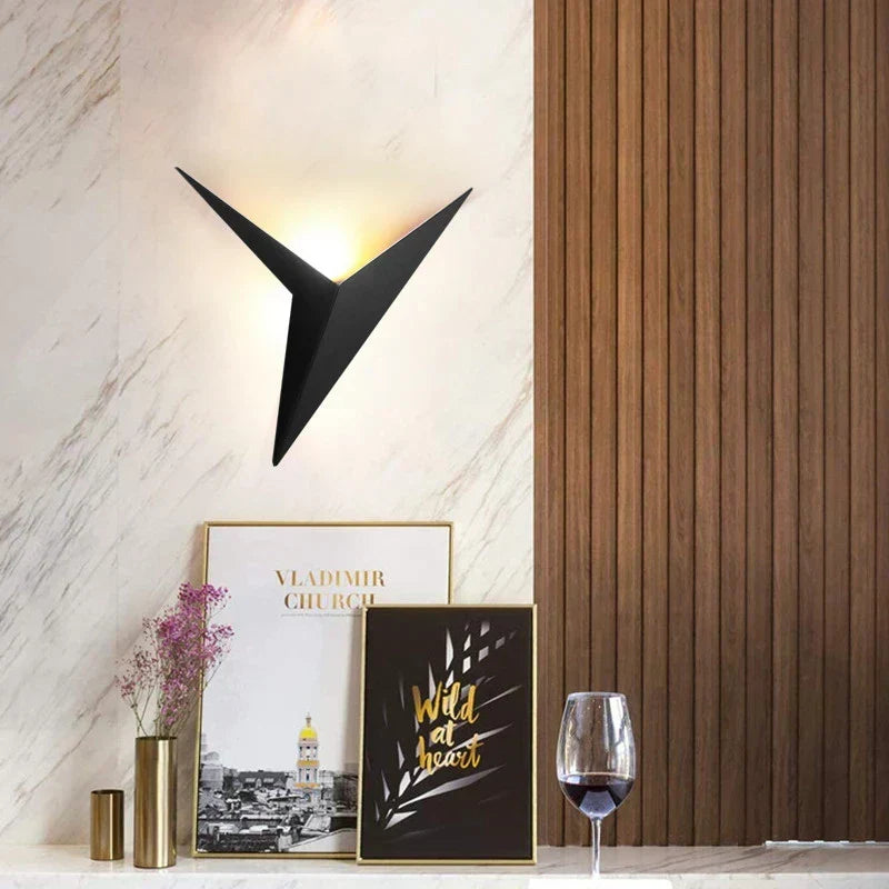 TrigoLux - Modern Triangular Wall Lamp