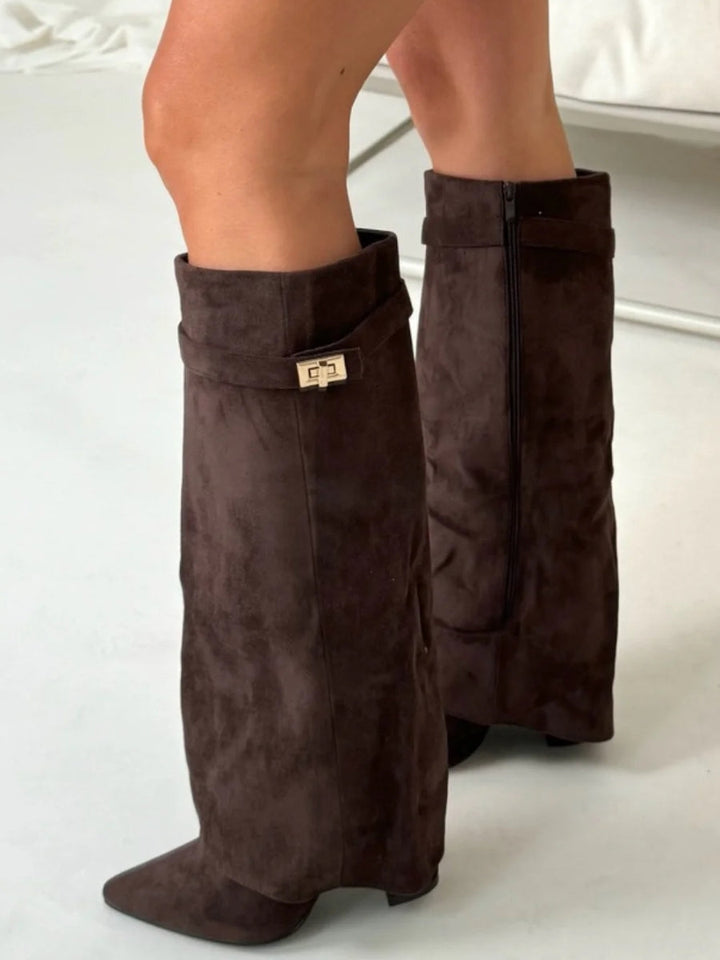 Elegant High-Quality Women's Shoes – Gold Details