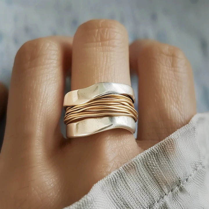 Ring - Elegant Jewelry in Silver and Gold