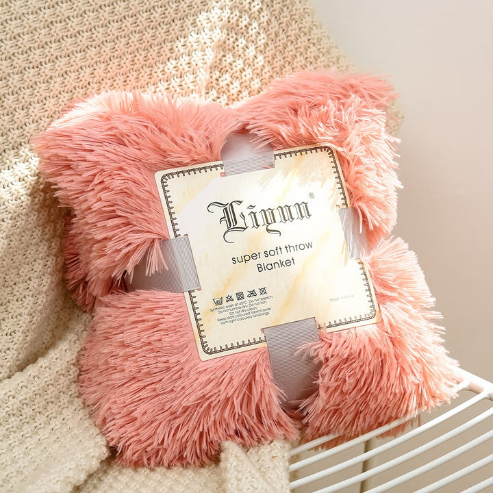Faux Fur Throw Blanket with Soft Plush Long Pile Shaggy Texture for Cozy Bedding