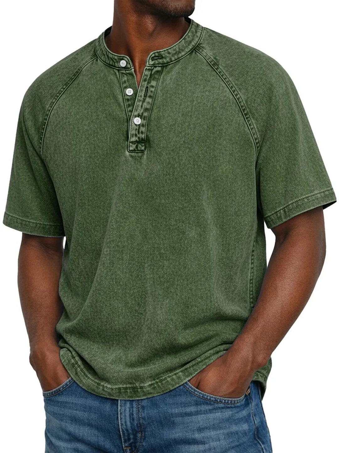 Men's short-sleeved casual T-shirt with raglan sleeves in washed Henley style