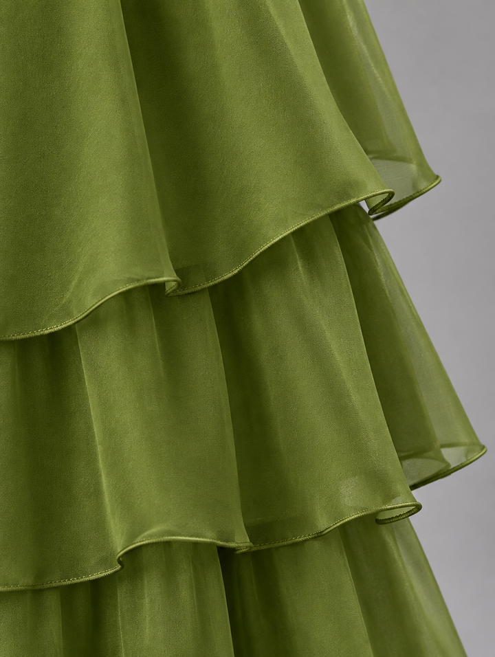 Elegant, flowing maxi dress