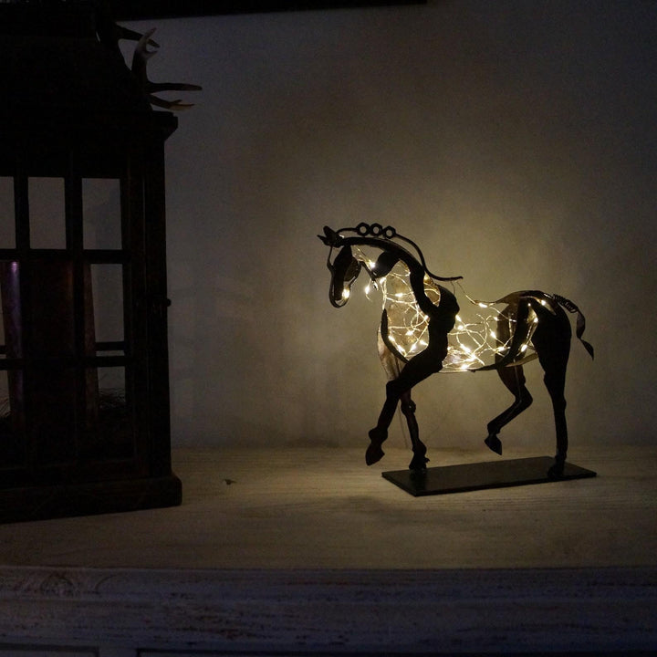 Handmade Horse Figure – Ferro