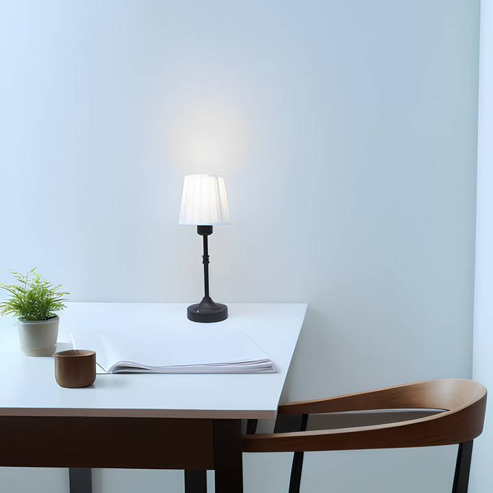 Classic Table Lamp | Cordless | Three Light Modes