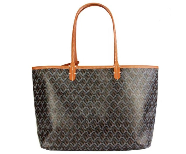 Luxurious Shopper Bag | Elegant and Spacious | Burgundy