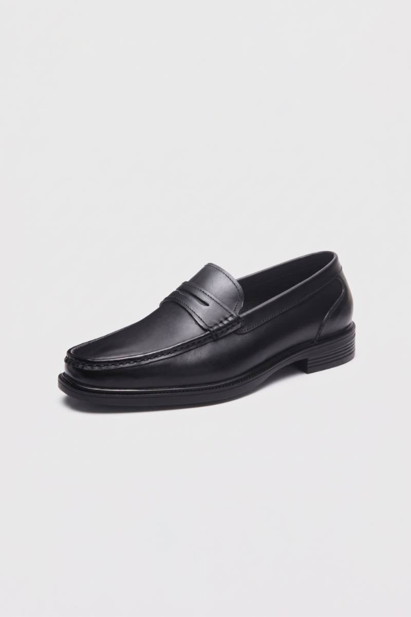 Men's Classic Loafers with Visible Stitching