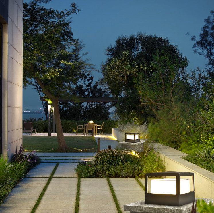 Aluminum LED Outdoor Light for Post or Pillar - Round or Square