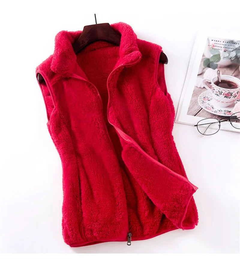 Caithlyn Vest | Warm & Versatile