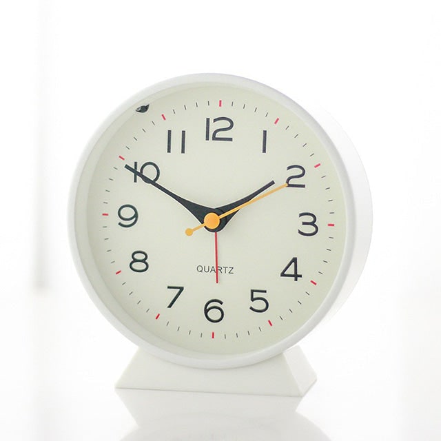 Retro Analog Alarm Clock with Non-Ticking Quartz Movement and Backlight for Bedroom or Desk