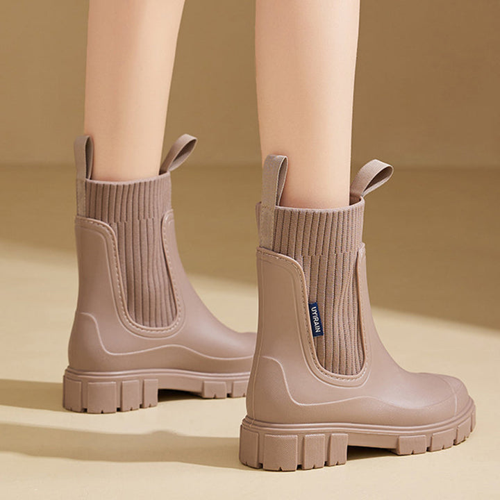 Women's Waterproof Wellies with Thick Treaded Sole – Arvella