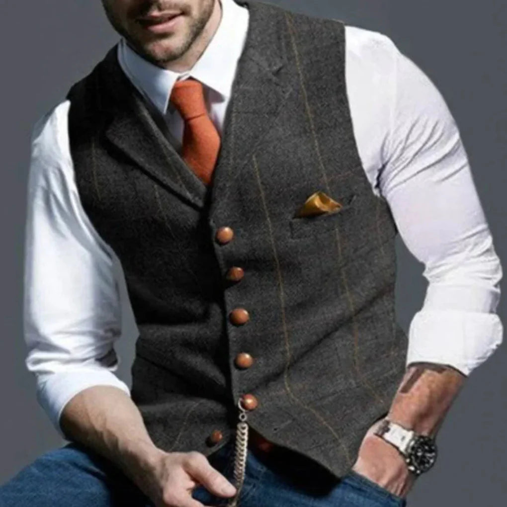 Men’s Vintage Waistcoat – Classic Heritage with Layered Style