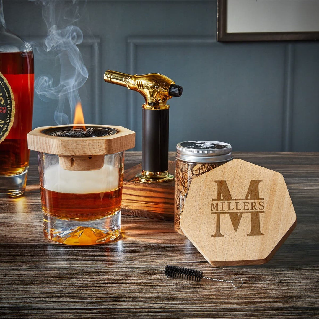 Whiskey Smoker Kit and Cocktail with Wooden Design for Smoked Old Fashioned Drinks