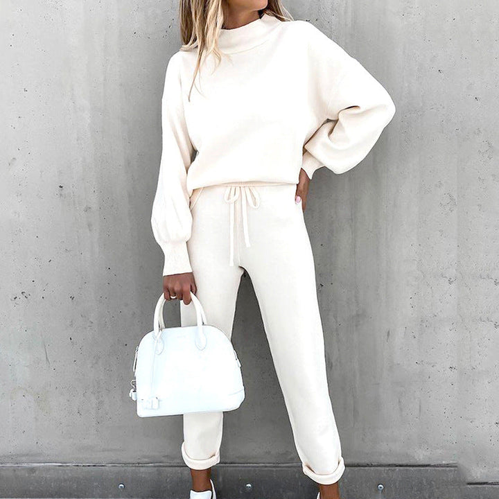 Ultra-Soft Loungewear Set | Comfy & Chill